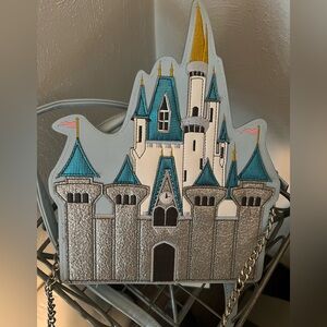 Disney Parks Danielle Nicole Cinderella Castle Crossbody – Like New